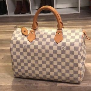 Louis Vuitton Speedy 30
